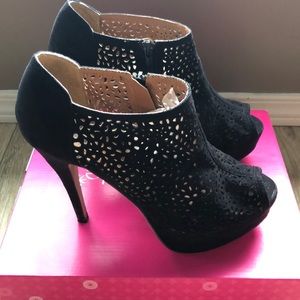 Shoedazzle - Yudiana